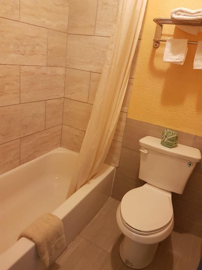 Executive Inn Victoria Kültér fotó