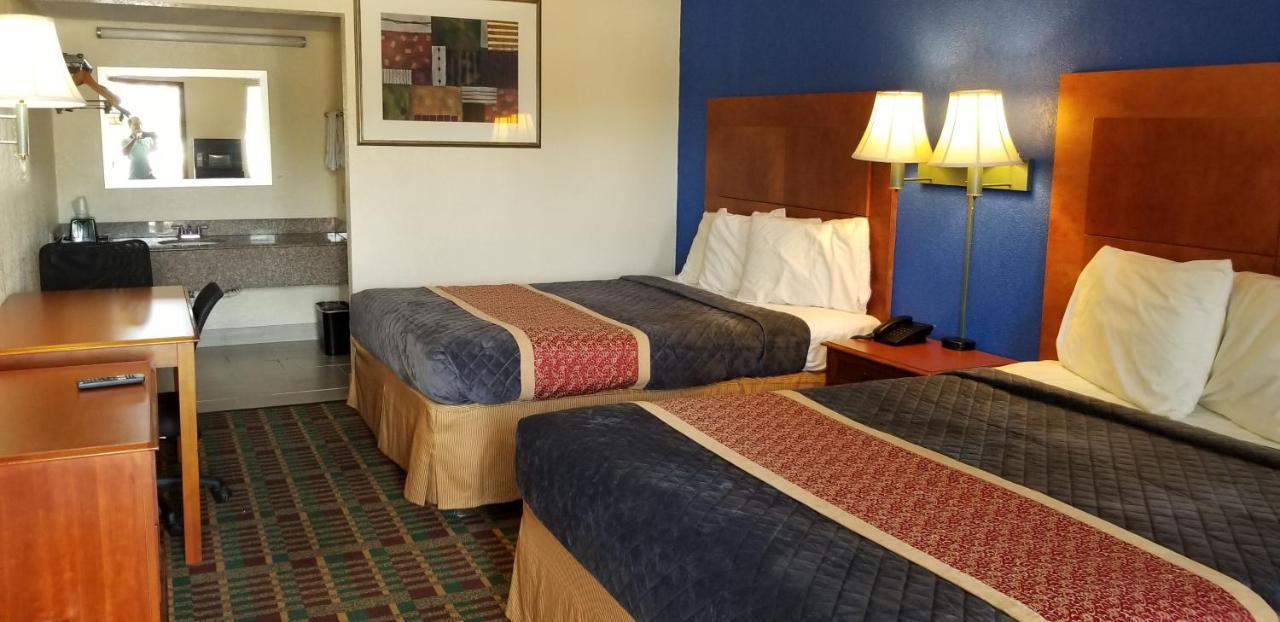 Executive Inn Victoria Kültér fotó